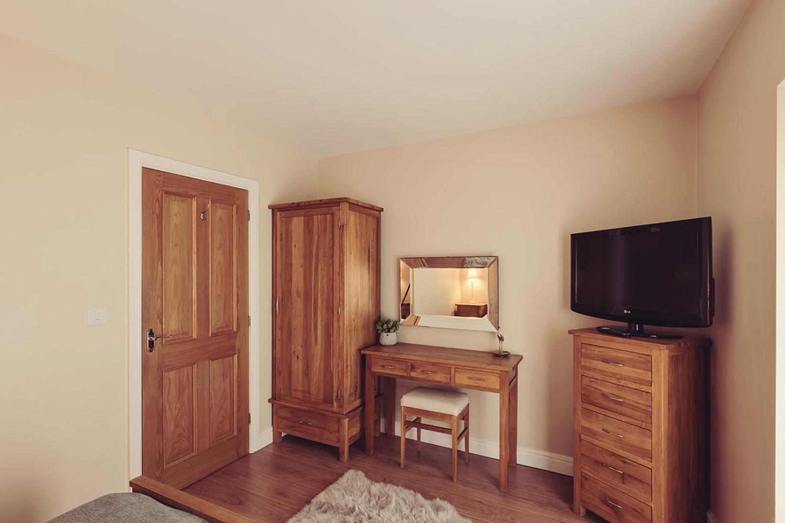 Hotel Longlands &